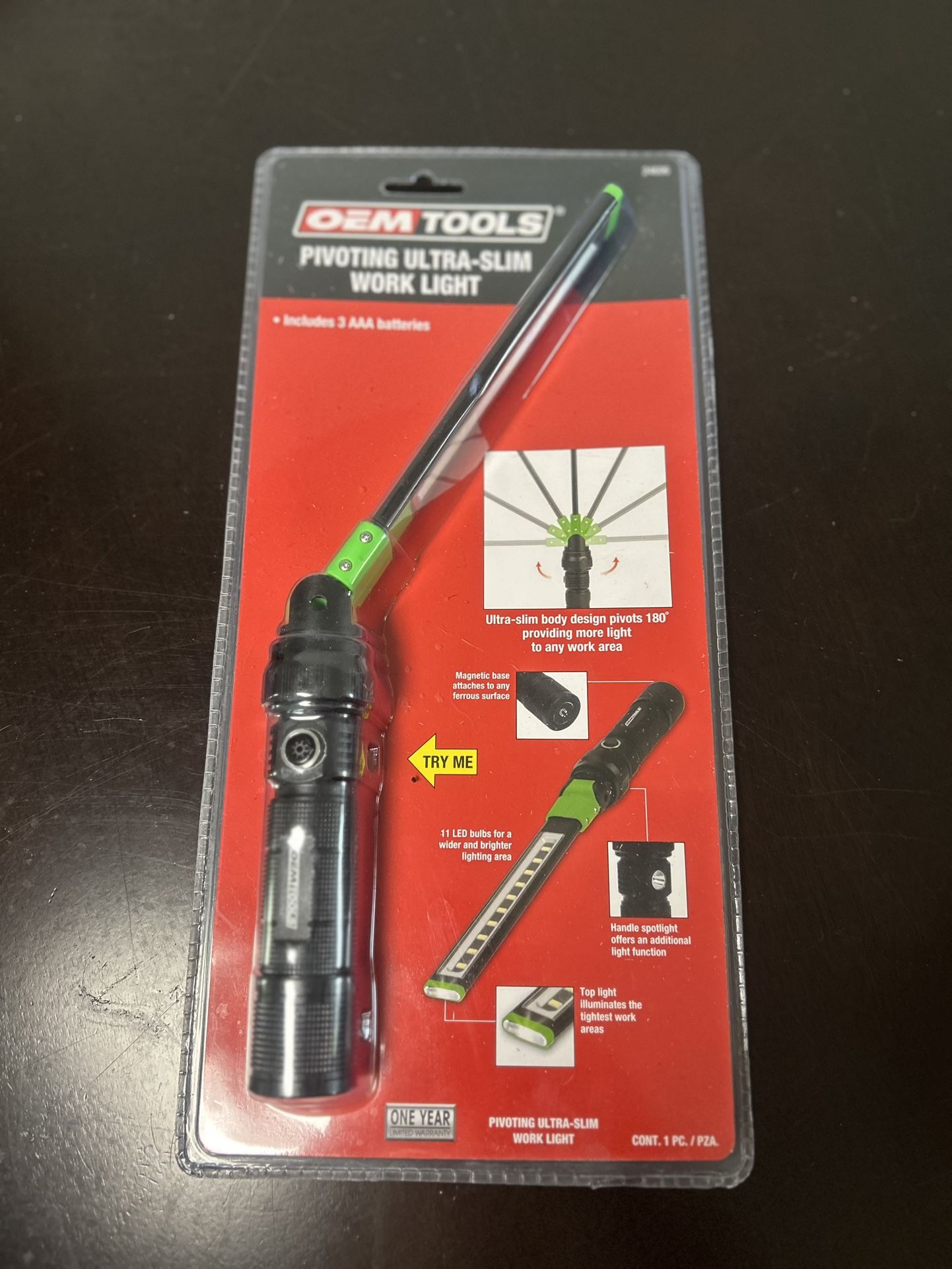 OEMTOOLS Pivoting Ultra Slim Work Light