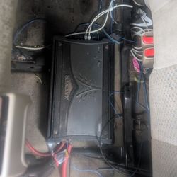 12" Pioneers With Q Bass Box