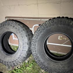 37x13.50r17 ProComp Xterrain 