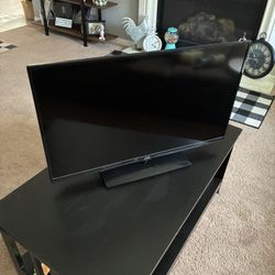 JVC EM32TS 32 INCH 720P 60 HZ LED TV