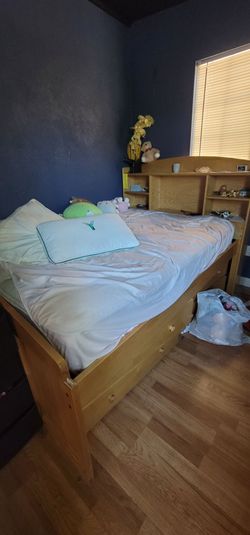 Full-size bed and mattress