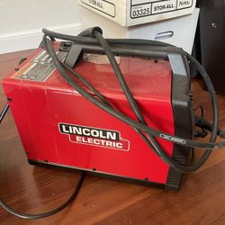 LINCOLN ELECTRIC WELD PAK 125HD***WELDER