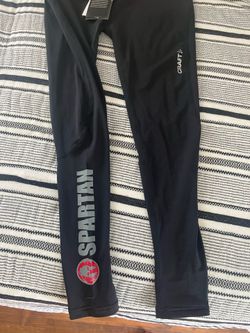 Performance compression leggings