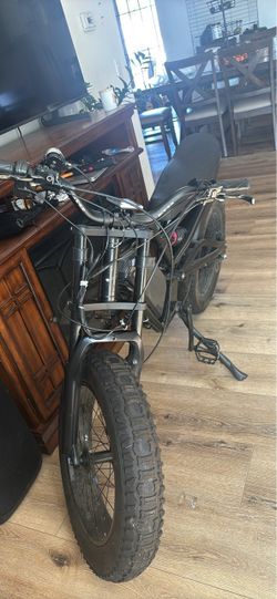 Black Electric Fat Tire Dirt Bike