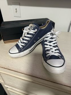 Men’s Converse size 9