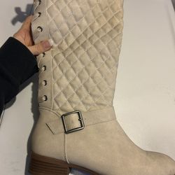 Women’s Boots & Heels