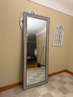 Full-Length Floor Mirror Gray Wood Frame