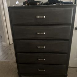 Dark Brown 4 piece dresser set