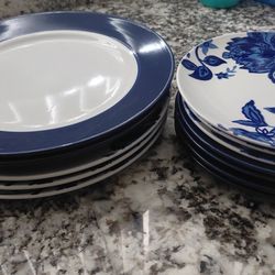 Dish Set: 22 pieces
