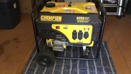 Champion 5000W Portable Gas Generator