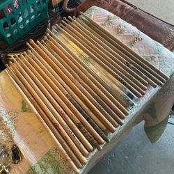 Vintage Drum Sticks Pickup @ Kempsville library in Virginia Beach or Bingo City in Yorktown.