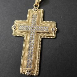 Gold Plated Moissanite Diamond Cross ✝️ Silver Base – Iced Pendant