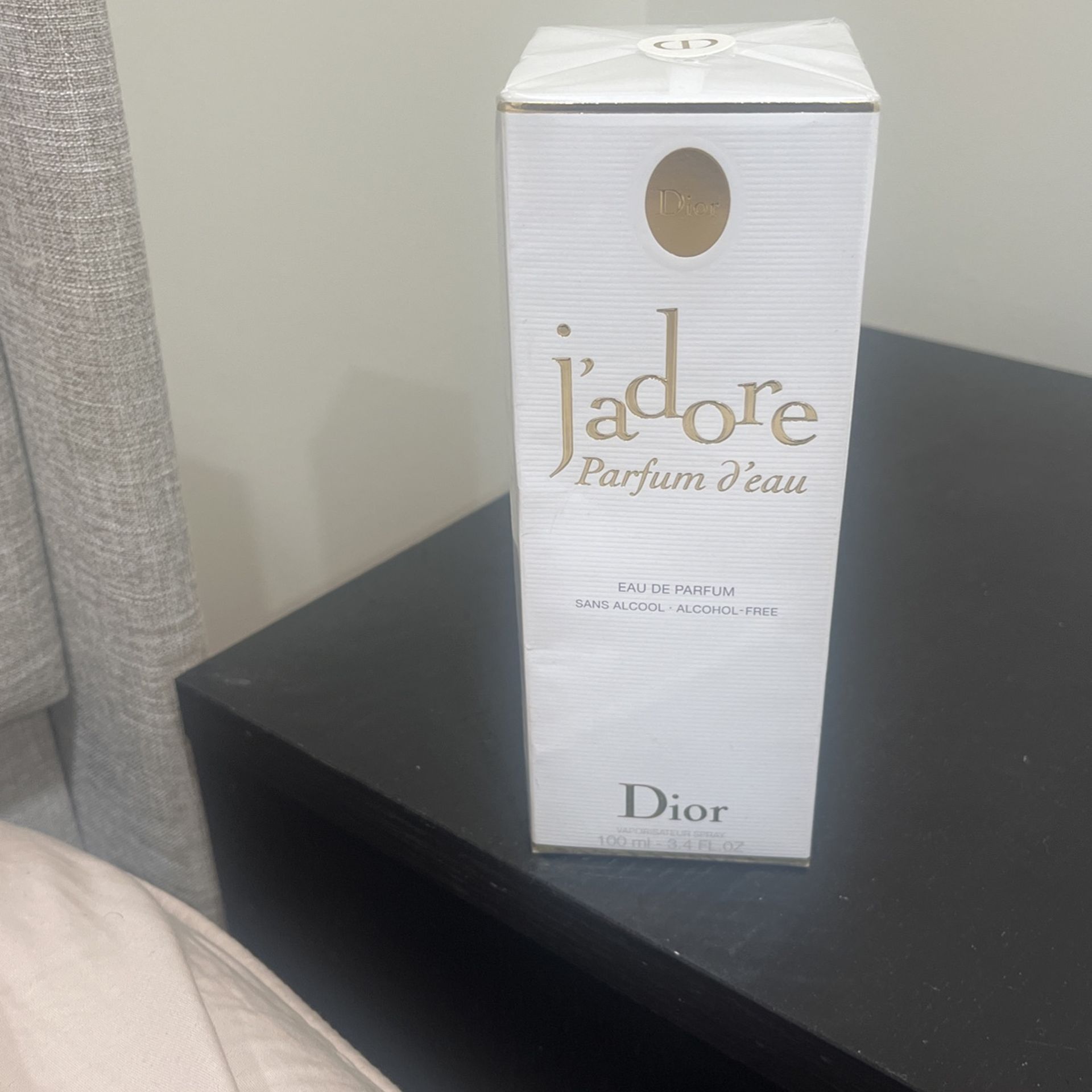 J’ Adore Dior Perfume