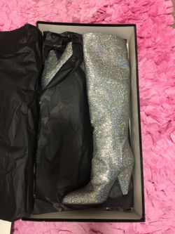 Sparkly boots New size 6