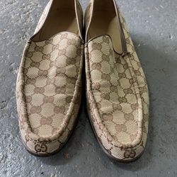 Men’s Gucci Shoes 9.5 $100