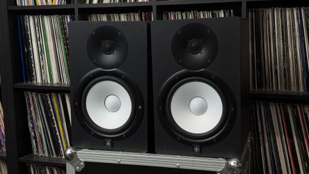 Yamaha HS8 Powered Studio Monitors - Pair