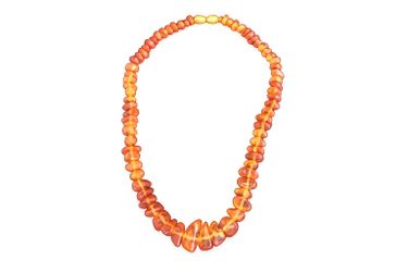 Vintage Authentic Amber Necklace 18” This is a chunky vintage Baltic amber bead necklace featuring graduated cognac-colored stones.
