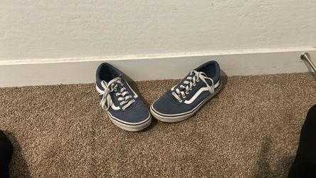 Blue vans size 4 us youth