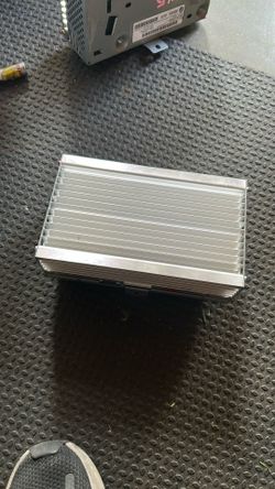 2020 BMW 330i Amplifier 