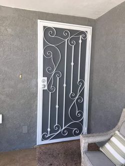 Screen Door
