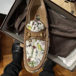 Floral Print Gucci Size 12