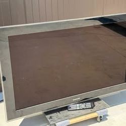 Samsung Flat Screen TV 46"