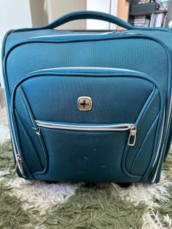 SWISS GEAR Checklite 14" Underseat Carry On Suitcase Softside Rolling Teal
