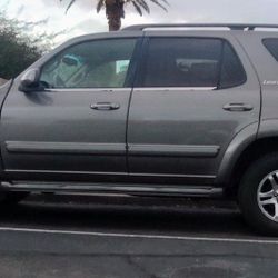 2005 Toyota Sequoia