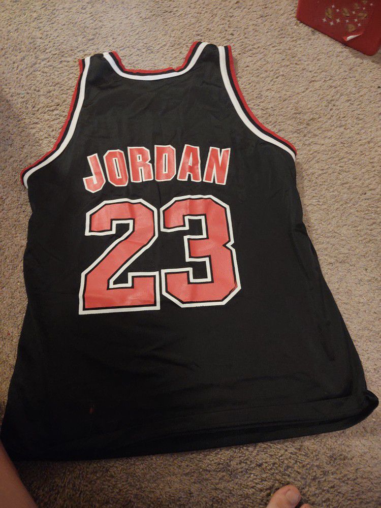 Authentic Jordan Jersey for Sale in Flat Rock, MI - OfferUp