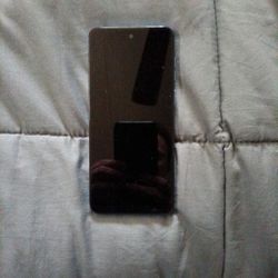 MOTOROLA CRICKET PHONE