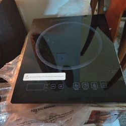 Intertek. Induction Cooktop