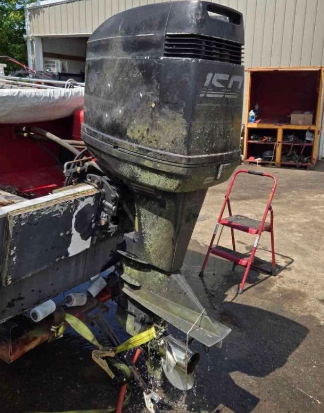 Force 150hp Outboard Running