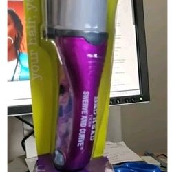 Bed Head Swerve Curve Hair Waver and Wand in 1 for Beachy Waves or Tousled Curls