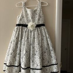 Vestido De Niña Blanco Con Estampado Floral Color Negro Size 5