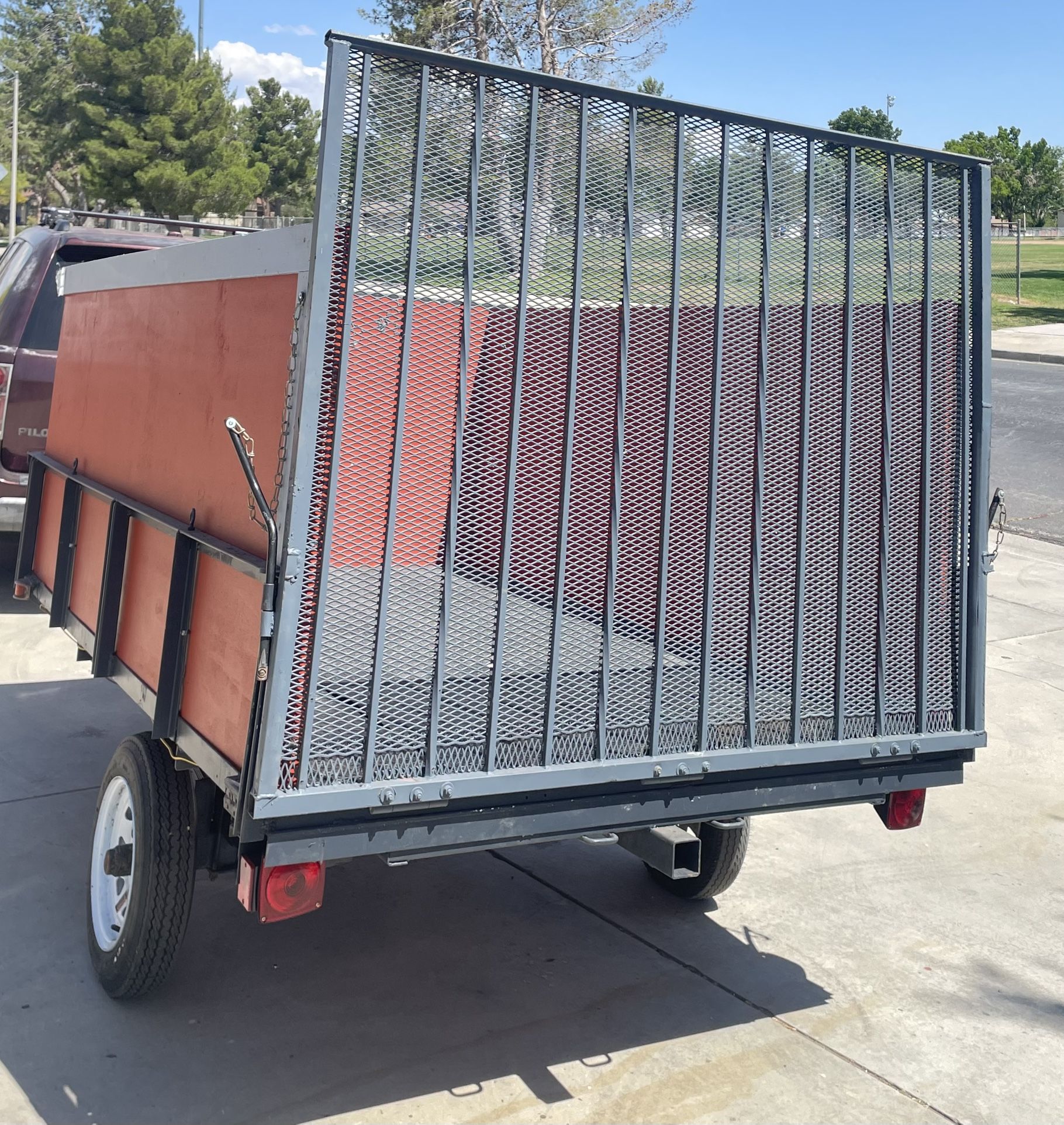 Trailer