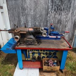 Big Yardsale In The Back Yard 