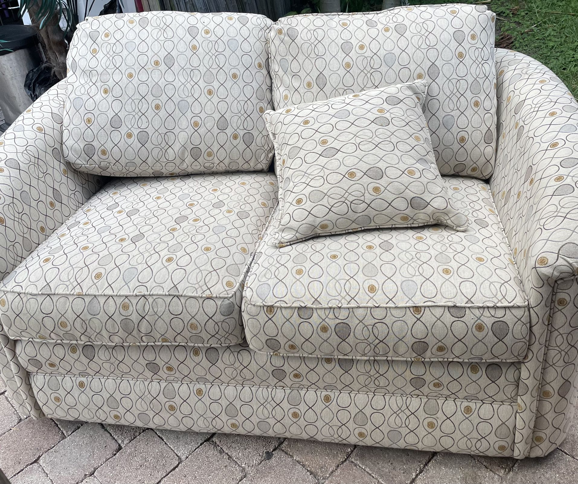Small Decor Loveseat For Bedroom  Or Anywhere You Please 