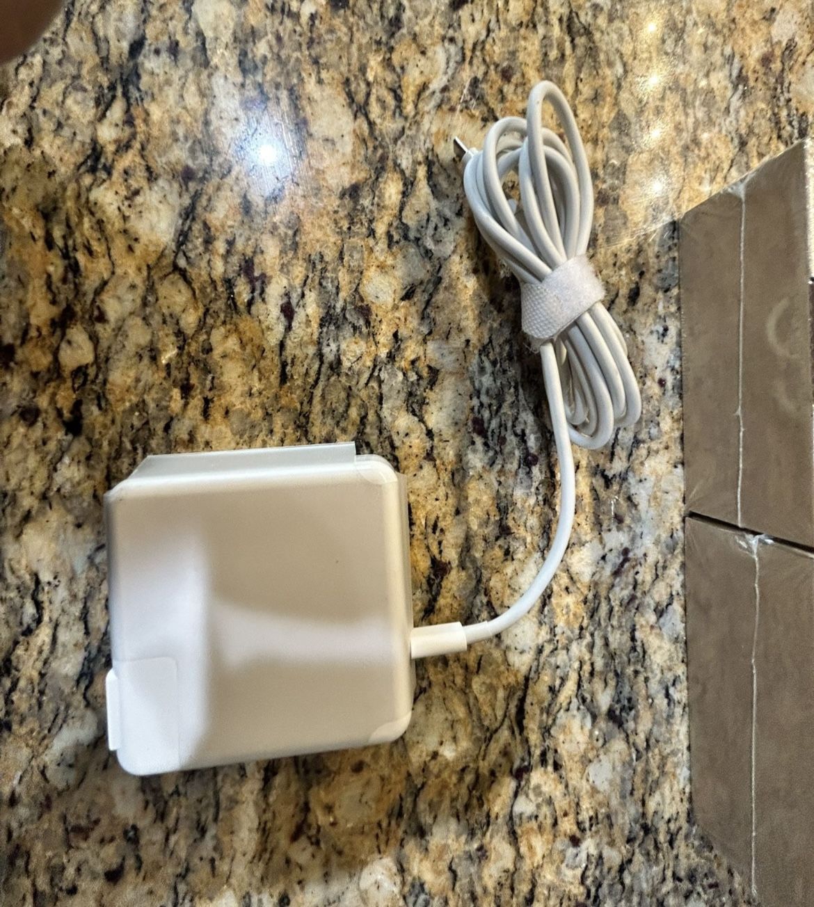 Apple Mac/Tabelt Charger