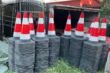 Traffic Cones with Weighted Bases