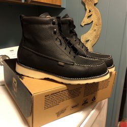 Red Wings Waterproof Work Boots Soft Toe    Size 6.5 Size  8.5 And Size 12 Available New In Box 
