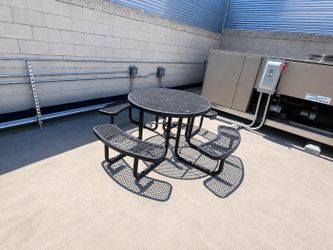 Commercial Outdoor Picnic Table – Heavy-Duty Steel