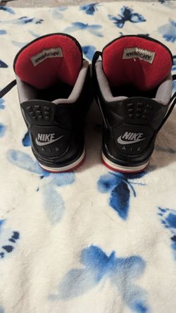 Jordan 4s