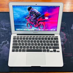 Apple MacBook Air 11” 2014 1.4GHz i5 4GB 128GB SSD Fully Functional