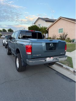 2010 Nissan Titan