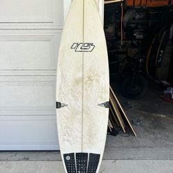 5’11 Hayden Shapes White Noiz Surfboard + FCS Fins  28.48L