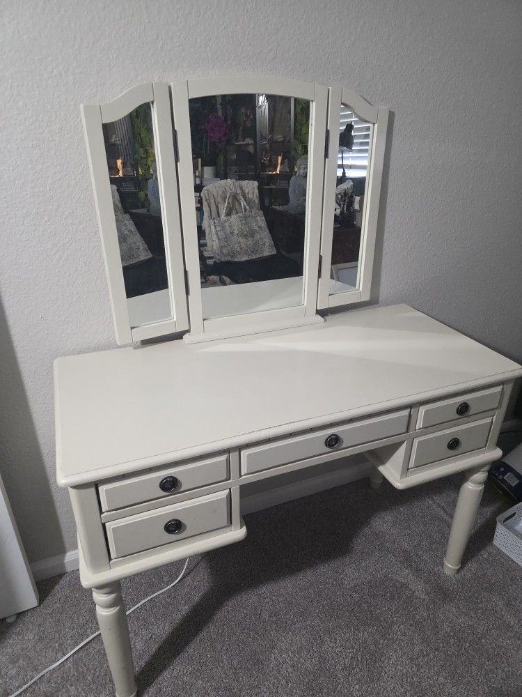 Vanity