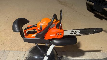 Echo cs-352 chain saw