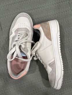 White and Pink Low-Top Sneakers Easy Spirit