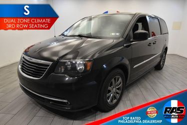 2016 Chrysler Town & Country