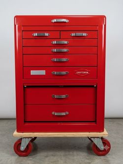 Craftsman Red Rolling Tool Cabinet